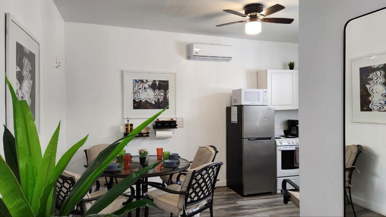 The West Gem Apartment Miami Beach Exterior photo